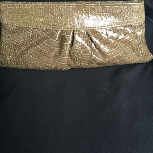 FINAL SALE 🌸Lauren Merkin Bag - Clutch - Picture 2 of 9